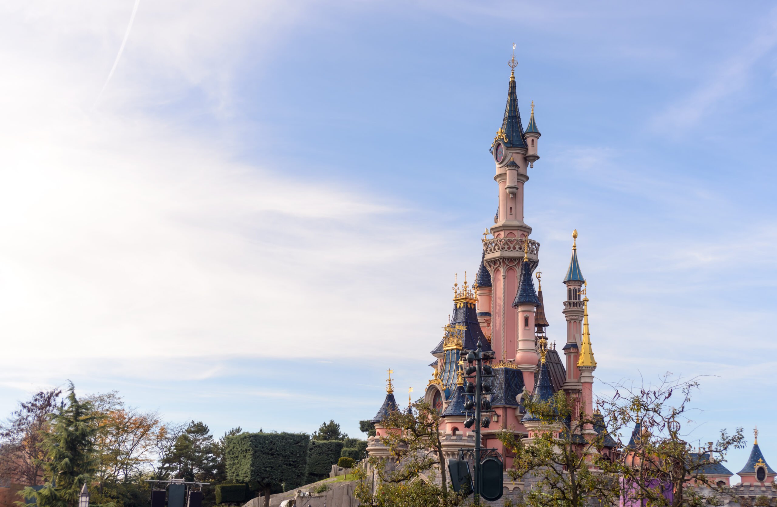 10 Things You Have to Do at Disneyland Paris