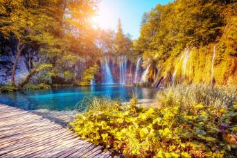 Plitvice Lakes Guided Group Tour from Split with Gray Line